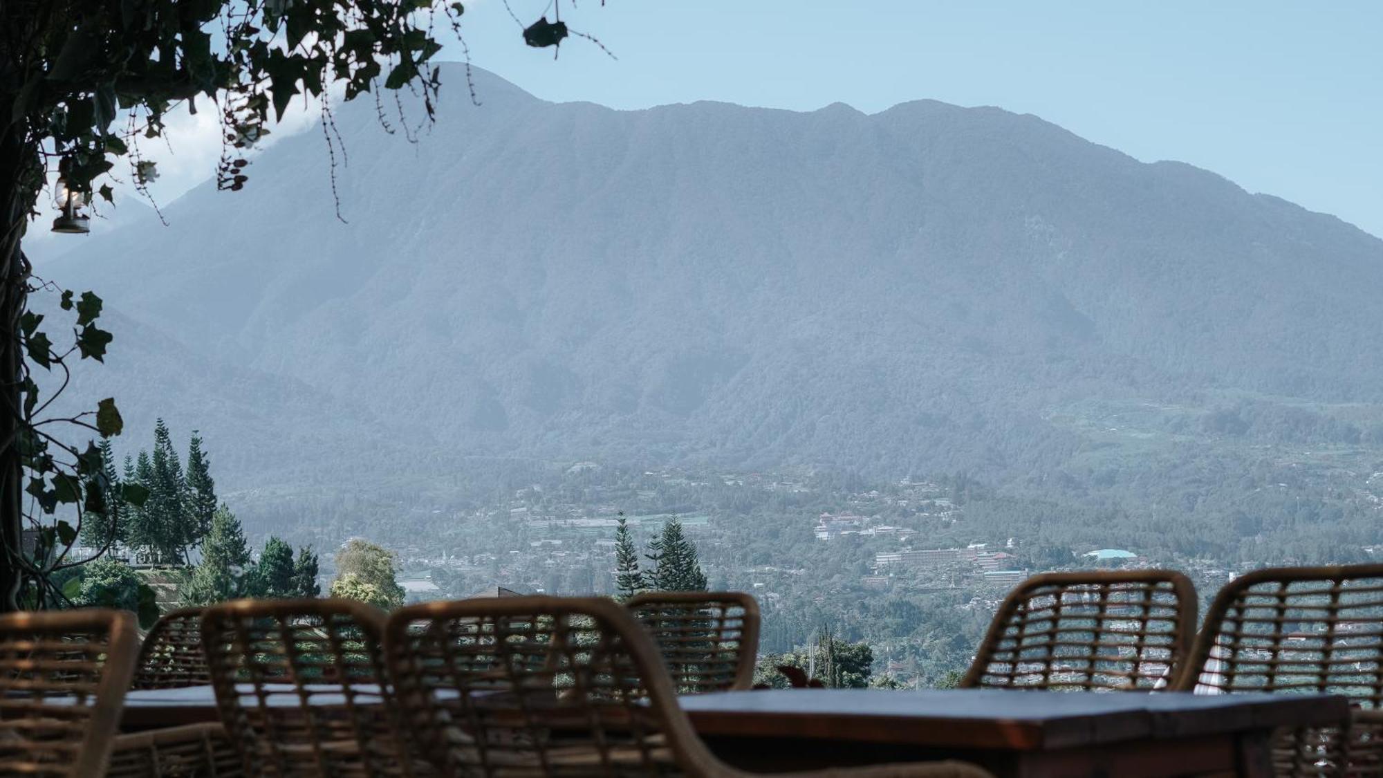 Damar Langit Resort Cisarua Bagian luar foto