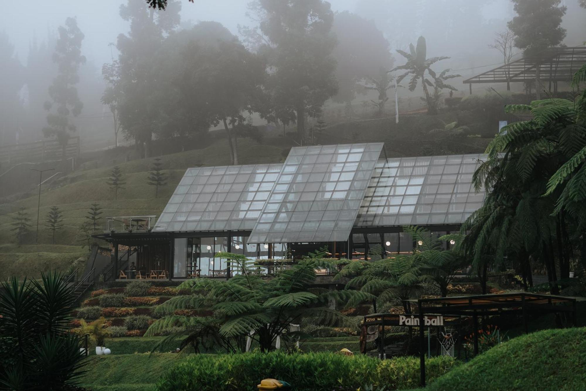 Damar Langit Resort Cisarua Bagian luar foto